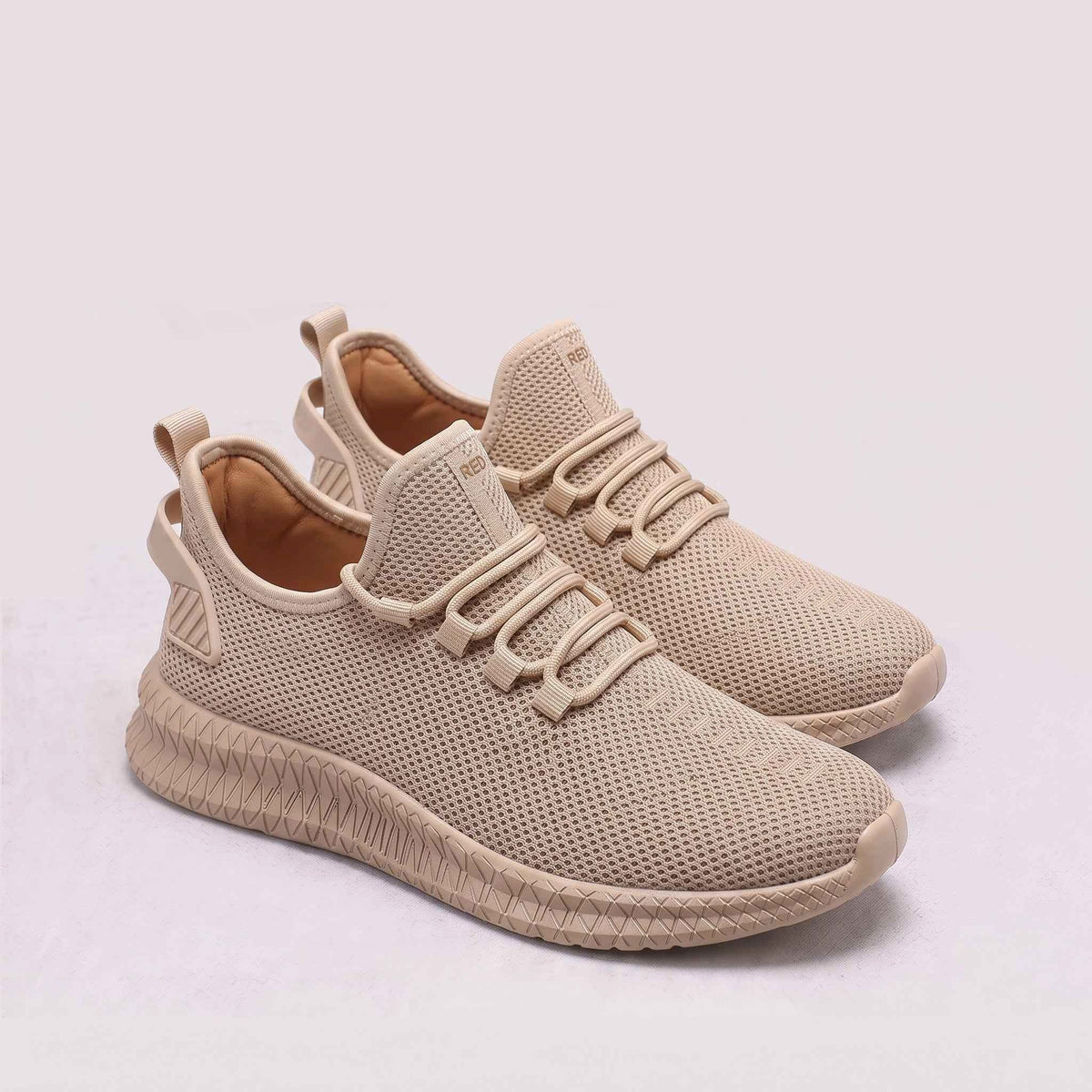 Arkadiusz | Lekkie męskie sneakersy z siateczki z elastycznym sznurowaniem | Rokishi