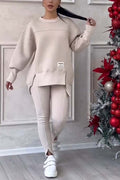 Agata | Bluza oversize z rozcięciami i legginsy, dwuczęściowy zestaw domowy dla kobiet | Rokishi
