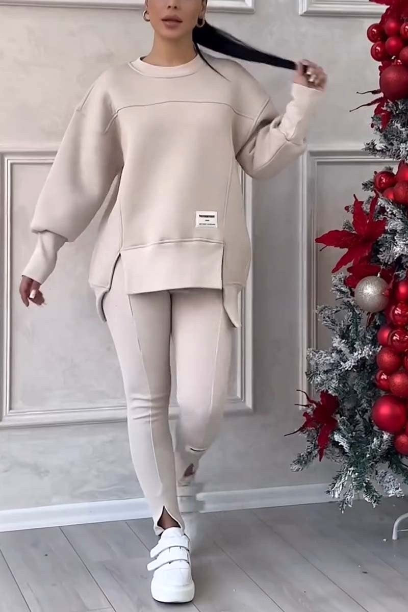 Agata | Bluza oversize z rozcięciami i legginsy, dwuczęściowy zestaw domowy dla kobiet | Rokishi