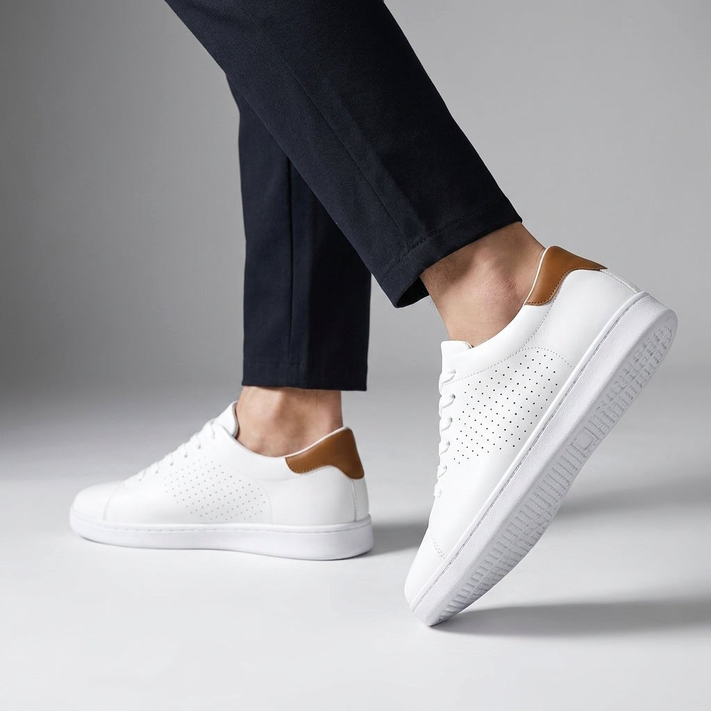 Amadeusz | Męskie sneakersy z perforowanej skóry, oddychające obuwie w stylu smart-casual | Rokishi