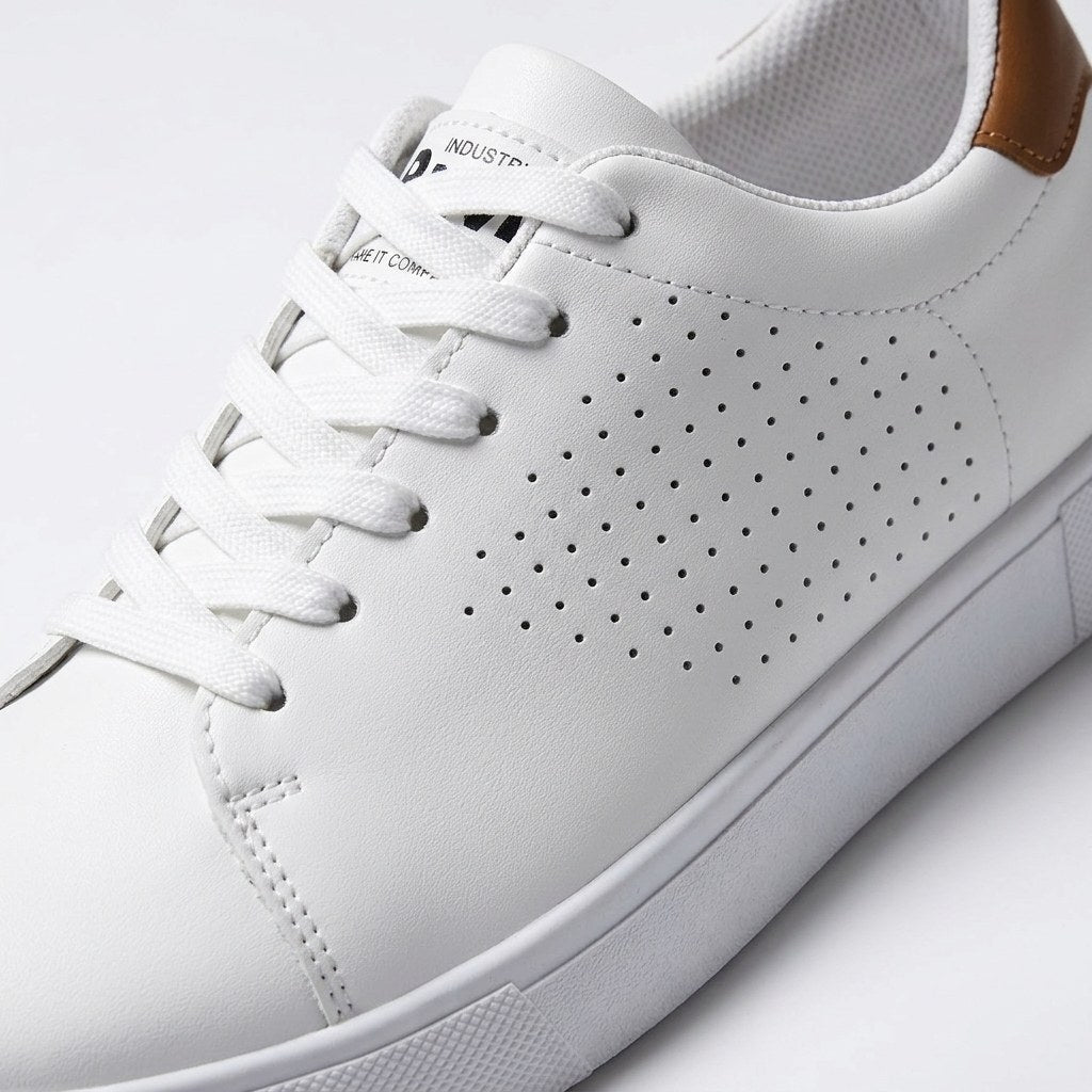 Amadeusz | Męskie sneakersy z perforowanej skóry, oddychające obuwie w stylu smart-casual | Rokishi