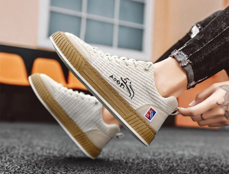 Igor | Męskie sneakersy sznurowane z pikowaną cholewką i masywną podeszwą | Rokishi
